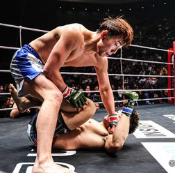 【RIZIN】朝倉未来軍、連勝　BD安井飛馬が完勝でプロ3連勝、驚異の“テイクダウン能力”で黒薔薇くんを圧倒