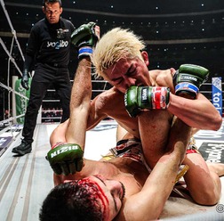【RIZIN】なぜ、鈴木千裕の戦いはファンを魅了し続けるのか　クレベルと血染めの死闘…再び愚直に突き進む“最強への道”