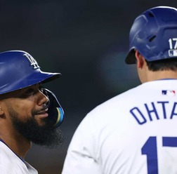 【MLB】テオスカーが大谷翔平との関係性に言及「どこからともなく生まれた友情」　キャンプ地に着くと「すぐ挨拶に来てくれた」と明かす