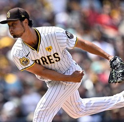 【MLB】ダルビッシュ有、初の“ロボット審判”体験も「嫌いです」と判定に苦笑い　チャレンジシステム導入へ試験運用開始