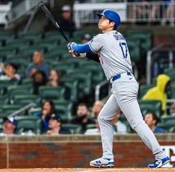【MLB】大谷翔平、3試合ぶり8号は中堅スタンドへの173キロ弾　佐々木朗希のメジャー初白星へ豪快一打で強烈援護