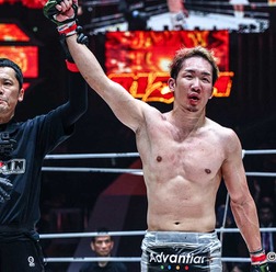 【RIZIN】「強くなって帰ってきました」朝倉未来、“完全復活”前王者・鈴木千裕に3RTKO勝ち　東京ドーム大激震「最強じゃないといけない」