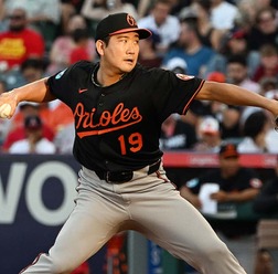 【MLB】「CY賞クラスだ」“4勝目”菅野智之にファン喝采、指揮官も称賛「投球術を完全に身に付けている」　8回途中1失点の快投劇