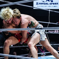 【RIZIN】朝倉未来、復帰戦で見えた大きな変化とは……「未来にとって一番カッコ悪いやり方」　“恩師”前田日明氏が語る愛弟子への期待「一皮二皮三皮剥けた選手に」