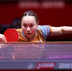 伊藤美誠、ポーランド選手に中盤苦戦も3回戦突破　張本美和、早田ひなに続き16強、台湾エースとの一戦へ【世界卓球2025】