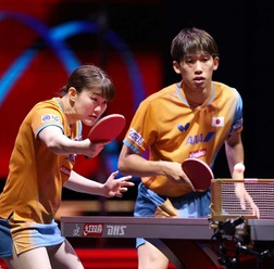 世界1位ペア撃破に「番狂わせ」と中国メディアも衝撃　吉村真晴、大藤沙月ペアの快進撃に「過小評価してはならない」【世界卓球2025】