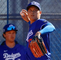 【MLB】大谷翔平、いよいよ実戦形式のマウンドへ　ライブBPで投げると決めたのは……指揮官「ドクター・ショウヘイの判断」と笑う