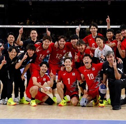 「ミヤウラがチームをけん引」バレー男子日本代表、オランダ相手の快勝劇を大会公式称賛　エース担った26歳は若手の成長を評価