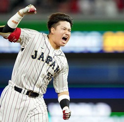 【MLB】ドジャース、村上宗隆の獲得に慎重姿勢か　来季も三塁手はマンシーが有力……「最も理に適った選択」と米メディア