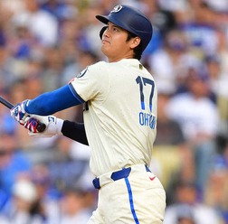 【MLB】「オオタニのモンスター本塁打」大谷翔平、左中間への137メートル33号に感嘆の声　地元メディアが称賛「驚くべきこと」