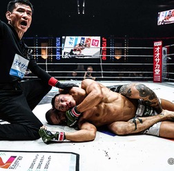 【超RIZIN.4】「爆発力が半端じゃない」安藤達也、“壮絶”な2試合連続チョーク一本勝ち　ヤン・ジヨンはタップ後に失神……衝撃のラスト「救助まで完璧」