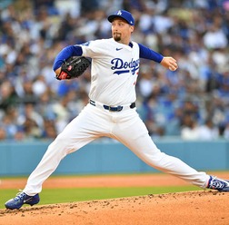 【MLB】「頼むよ！」左腕スネル、ロバーツ監督に続投直訴　「ドジャースの先発投手は交代策にトラウマがある」とファンも理解示す