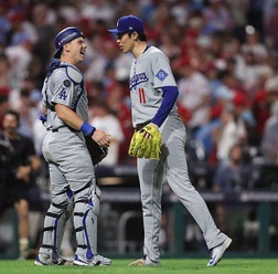 【MLB】“クローザー”佐々木朗希が大谷翔平先発試合を締めた　ド軍がフィリーズに逆転勝ちで地区シリーズ先勝