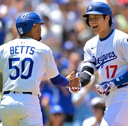 【MLB】大谷翔平を敬遠し、ベッツとの勝負を選ぶチームは「要注意」 米記者が“裏目に出る”と驚きのデータを公開