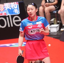 17歳・張本美和が打ち明けた現状への“迷い”「卓球はメンタルのゲーム」　世界トップ選手へ進化する中で得た気づき
