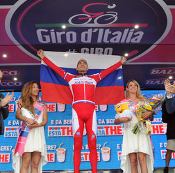 　第96回ジロ・デ・イタリアは5月12日にサンセポルクロ～フィレンツェ間の170kmで第9ステージが行われ、カチューシャのマクシム・ベルコフ（28＝ロシア）が後続に44秒差をつけて逃げ切って優勝した。