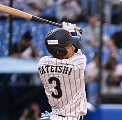 森下翔太、牧秀悟らに連なる系譜……大学ナンバーワン、創価大のスラッガー立石正広は複数球団が1位指名へ【プロ野球ドラフト会議2025】