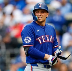 【MLB】外野手補強が課題のドジャースに急浮上した「シーガー再獲得の可能性」　現地記者が否定した3つの理由とは？