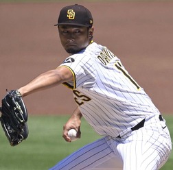 【MLB】「最悪の契約ランキング」来季全休のダルビッシュが9位……吉田正尚は“次点”で「扱いが難しい存在」と米メディア指摘