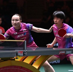 伊藤美誠、篠塚大登がドイツとの準決勝で混合ダブルスに抜擢　17歳・張本美和、18歳・松島輝空がシングルスでエース起用【卓球・ITTF混合団体W杯】