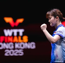 大藤沙月がカットマン・橋本帆乃香を圧倒 注目の日本人対決を“4-0ストレート勝ち”で制し準々決勝進出【WTTファイナルズ香港】