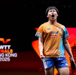 松島輝空とフルゲーム激闘の世界1位・王楚欽は「敗北寸前だった」　王者が認めた18歳のポテンシャル「前半は何もできなかった」【WTTファイナルズ香港】