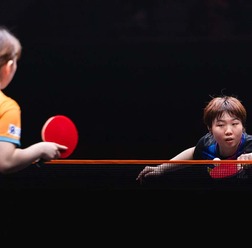 大藤沙月を逆転撃破した世界4位・蒯曼は「困難を乗り越える力を証明」 早田ひなに続き日本勢連破の21歳に称賛の声【WTTファイナルズ香港】