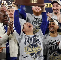【MLB】山本由伸の“12年465億円”がクリスマス週間の最高移籍に選出　現地記者が評価した2つの理由「この契約は正しいと証明」