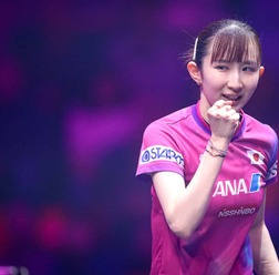 4連覇を狙う早田ひな、好調カットマン佐藤瞳に完勝　準決勝では木原美悠と激突……2023年決勝の再現【全日本選手権2026】