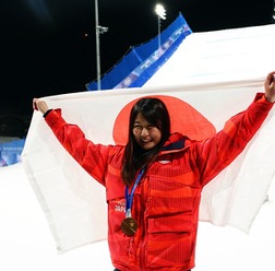 【ミラノ五輪】村瀬心椛が日本女子スノボ史上初の偉業　高木美帆は8度目の表彰台に　“メダルラッシュ”に沸く日本が過去最高更新も視界
