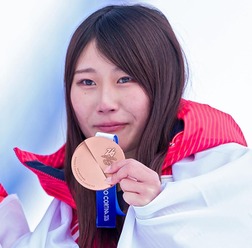 【ミラノ五輪】2冠逃した村瀬心椛、偽らざる心境明かす……減点に困惑も「クヨクヨしている場合じゃない」と前を向く