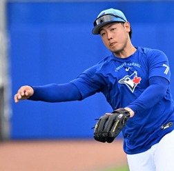 【MLB】岡本和真の三塁守備は……「柔らかなグラブさばきが印象的」と米記者評価　OP戦デビューも決定、4戦出場し侍合流へ