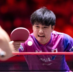 張本智和が5位、松島輝空は8位でトップ10維持 戸上隼輔が20位、1位王楚欽、2位にモーレゴードが上昇|卓球男子世界ランキング(2026年第10週)