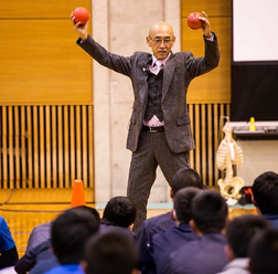 ド軍山本由伸らを支える矢田修トレーナー、独自理論を活用したデバイス「KINETIC LAB-LINK」発表　クラファンで開始直後から支援増加中