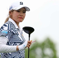 今季アルバトロス達成の桑木志帆が参考　ウッド系クラブで綺麗にボールを払い打つポイント