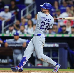 【MLB】復活のタッカー、右中間へ今季14号“ダメ押し”グランドスラム 米記者称賛の一発「良い選手は打てないままでは終わらない」