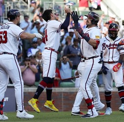 【MLB】ドジャースの対戦相手はどちらに……ブレーブスがライリーの逆転3ランでフィリーズに快勝 地区シリーズへ王手
