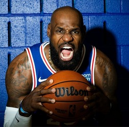 【NBA】レブロンは自宅から練習場まで「ヘリコプター通勤」 チームメートがエピソードを披露「彼はヘリで帰宅、俺は車が壊れて……」