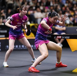 張本美和、早田ひな組、中国最強ペアから1ゲーム奪取も敗戦 “みわひな”ペアはアジア大会の雪辱ならず準優勝【チャイナスマッシュ2026】