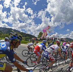 J SPORTSが2014年の自転車ロードレースの放送予定を発表した。5月のジロ・デ・イタリア、7月のツール・ド・フランス、秋のブエルタ・ア・エスパーニャなどメジャーレースを生中継。過去最多のボリュームで放送するという。