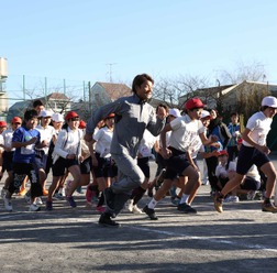 【東京マラソン15】オリンピアンらと小学生による「ミニ東京マラソン」初開催