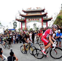 アジア最大級の自転車ロードレース、マレーシアのツール・ド・ランカウイは3月2日、今大会最大の山岳ステージである第4ステージが行われ、イランのミルサマ・ポルセイェディゴラコール（タブリスペトロケミカル）が区間勝利した。
