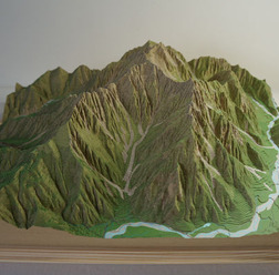 インプレスグループの山岳・自然分野のメディア事業を手がける山と渓谷社が発行している「ヤマケイ文庫」が刊行50点を突破。それを記念してプレゼントキャンペーンを実施する。