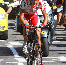 　ツール・ド・フランスは7月25日にピレネーの最後の山岳ステージである第16ステージを行い、フアンマウリシオ・ソレル（24＝コロンビア、バルロワールド）が山岳賞のトップに立った。前日までは山岳賞1位のミカエル・ラスムッセン（33＝デンマーク、ラボバンク）が着用