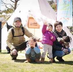 ワンライフは、イベント『写真フェス”PICNIC写真館”』を4月12・13日、東京・駒沢オリンピック公園にて開催する。