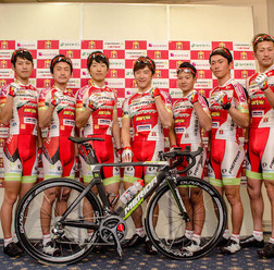 2015年宇都宮ブリッツェンのメンバーは昨シーズンと変わらず。Jプロツアー連覇&全日本を狙う