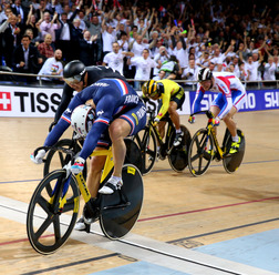 2015年UCIトラック世界選手権、男子ケイリンはフランソワ・ペルビス（フランス）が優勝