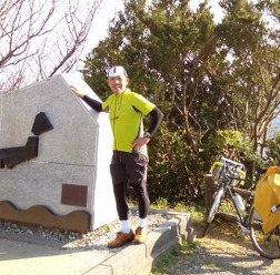 自宅を発って13日で、本州最南端の潮岬に到達。最南端を訪ねるのは、西尾英明さんが日本一周で掲げた目標の1つ