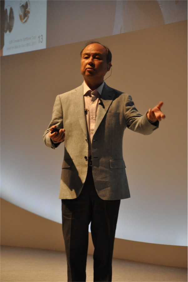 孫正義社長「鉄腕アトムに心をプレゼントしたい」ソフトバンクワールド2015 その5