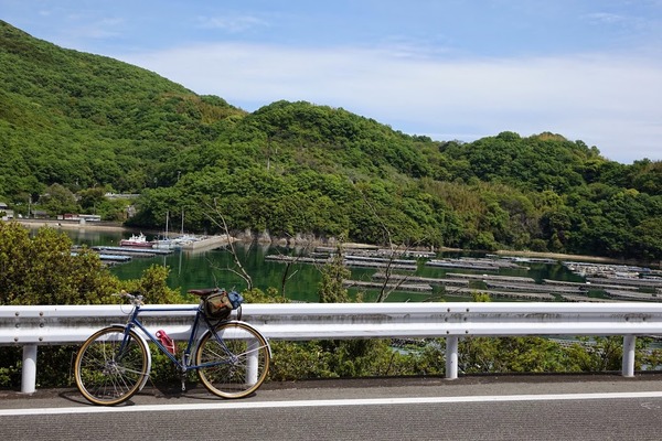 今回の旅で使用した、鉄道で出かけるとき専用の自転車。泥よけが付いていて、雨が降っても安心